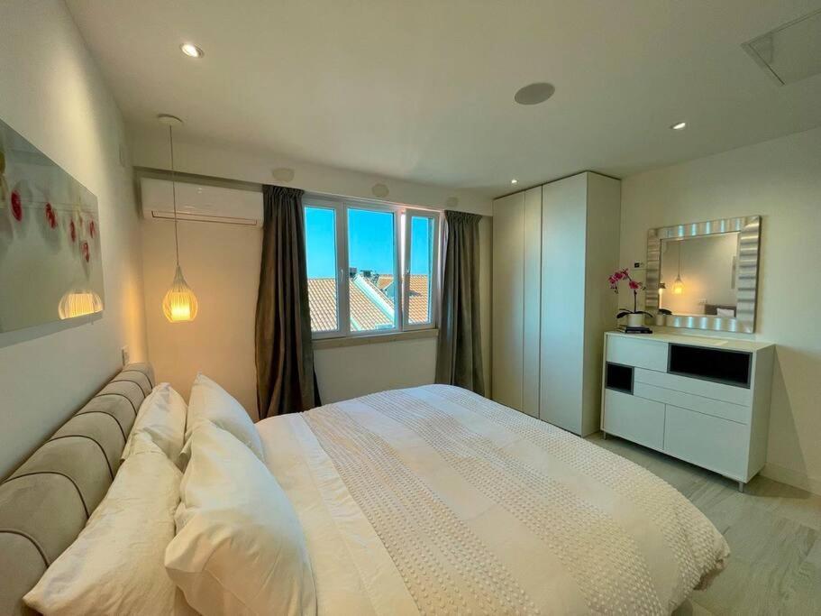 Modern 2Bdrm Apt Luxeview4- Seaview Dubrovnik Bagian luar foto